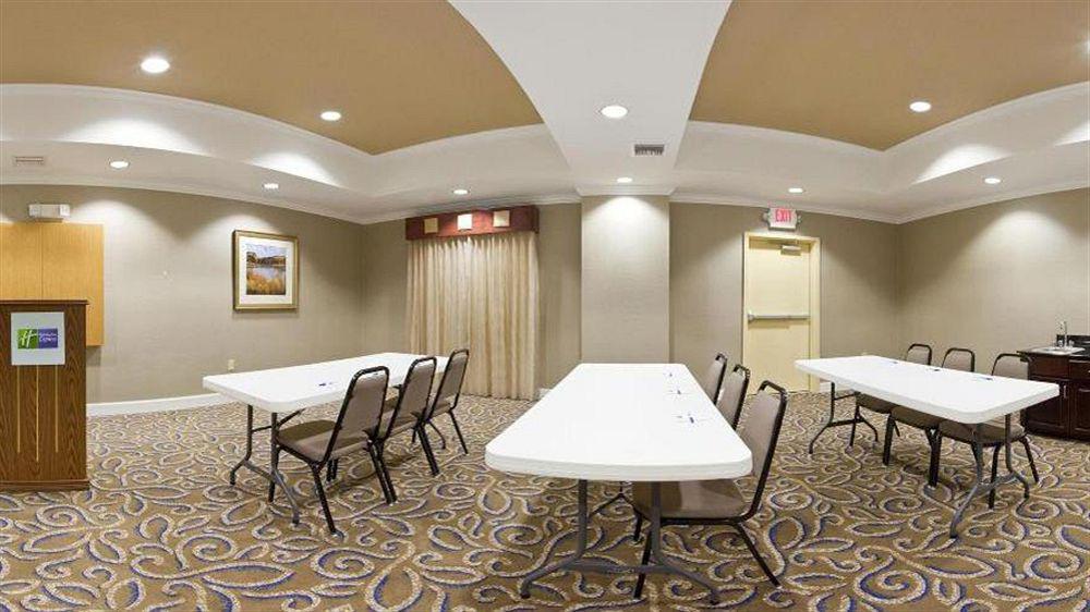 Holiday Inn Express - Andalusia By Ihg Экстерьер фото