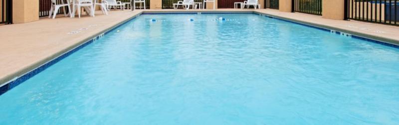 Holiday Inn Express - Andalusia By Ihg Экстерьер фото